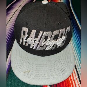 New Era Raiders 59FIFTY Fitted Hat Size 7 1/8 Black Gray NFL